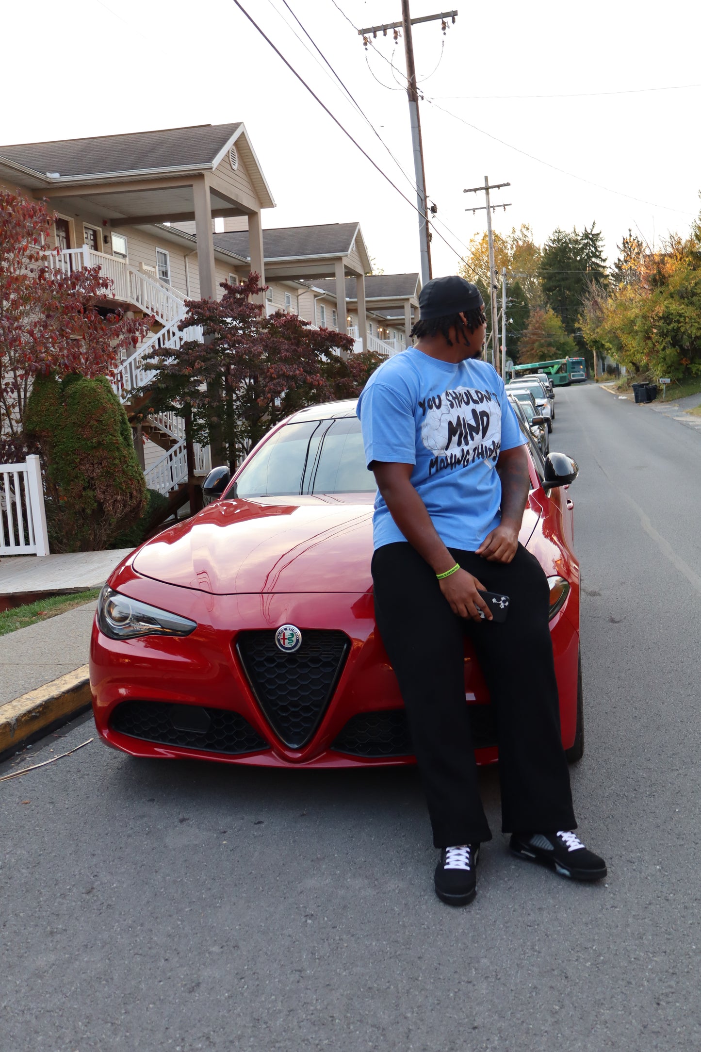 YOU SHOULDNT MIND MOVING THINGS OUT THE WAY BLUE TSHIRT