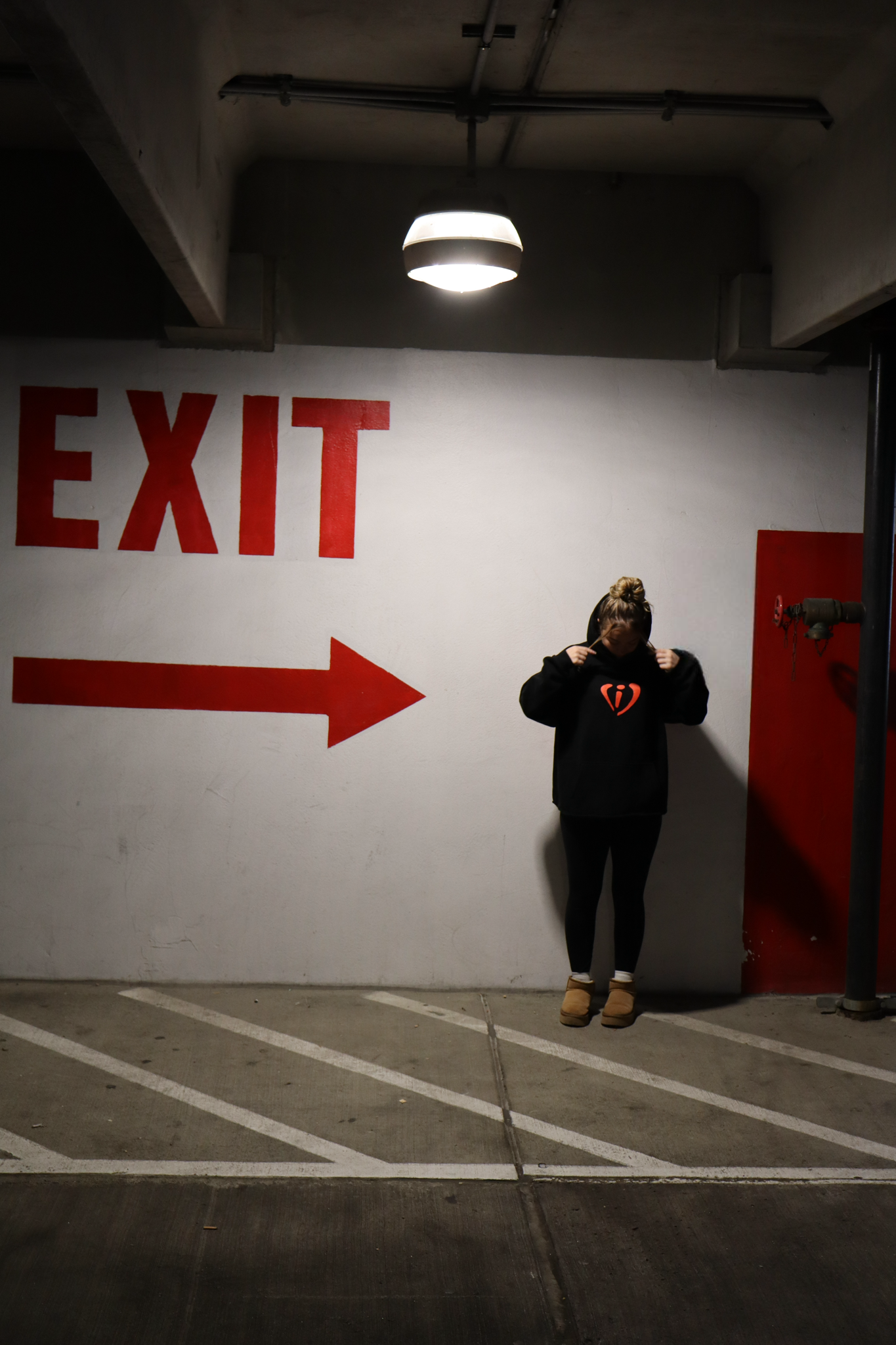 SHOCK THE WORLD HOODIE